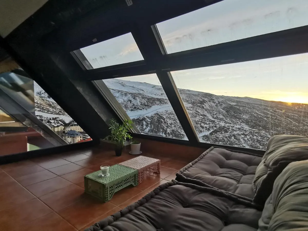 Apartamento Apartamento próximo a pistas y plaza central, vistas increíbles Sierra Nevada